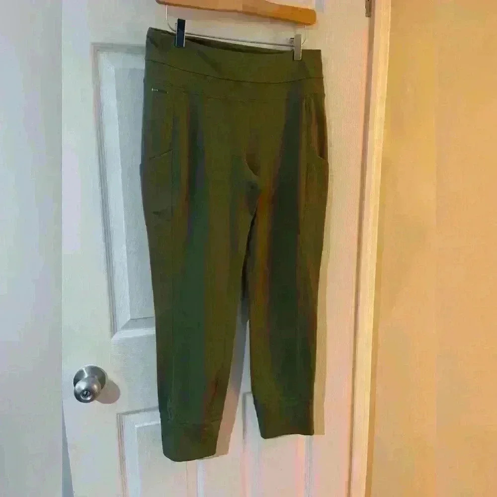Lole women’s army green joggers with pockets size small fit larger